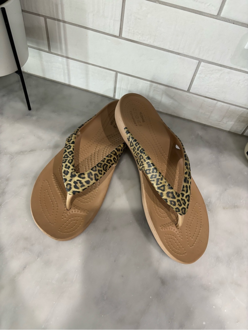 CROCS Women's Leopard Print Flip Flops - Tan